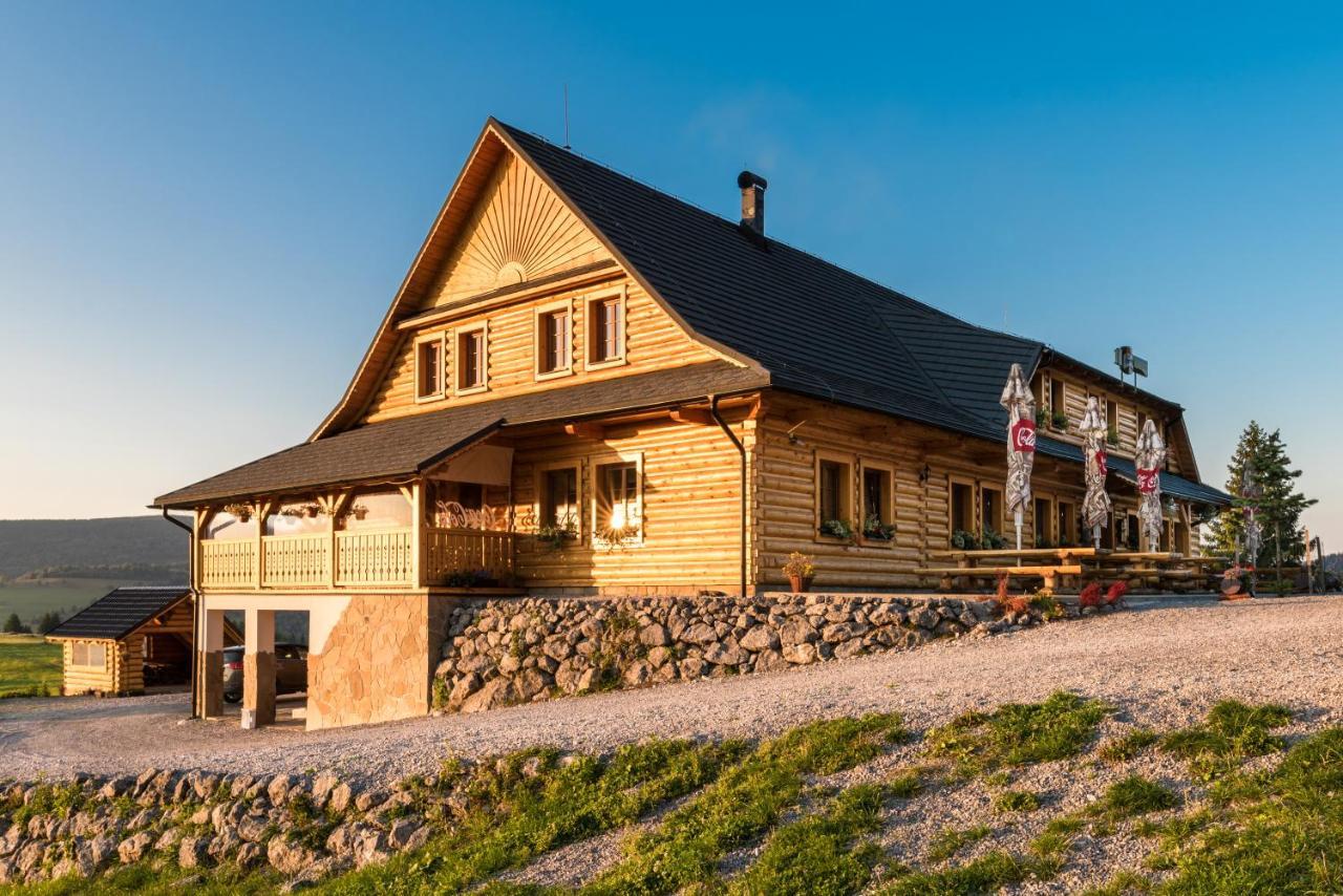 Koliba Holica Hotel Huty Exterior photo